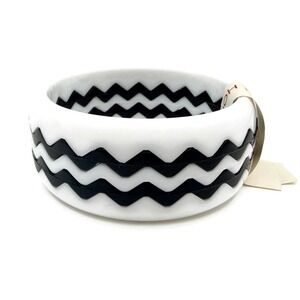 Vintage Interlocking Puzzle Bangle NOS Made in Hong Kong Black and White 8 Inch